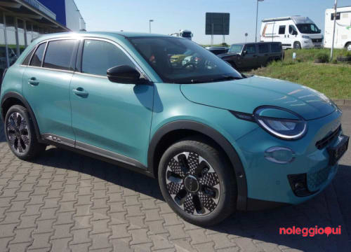 Noleggio FIAT 600L la prima noleggio no scoring