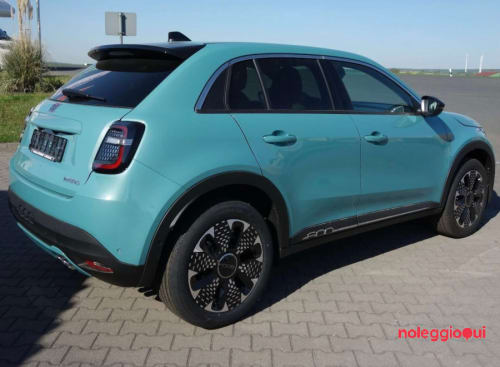 Noleggio FIAT 600L la prima noleggio no scoring