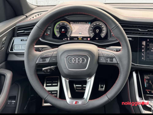 Noleggio AUDI Q8 50 TDI S-LINE NOLEGGIO NO SCORING