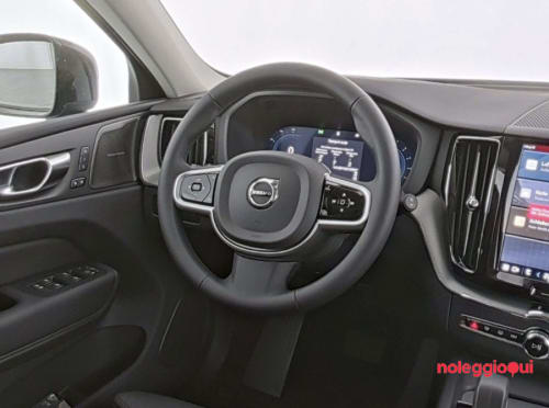 Noleggio VOLVO XC 60 NOLEGGIO NO SCORING 