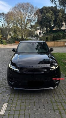 Noleggio LAND ROVER RANGE ROVER SPORT 