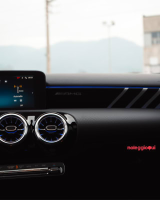 Noleggio MERCEDES-BENZ CLASSE A 45S