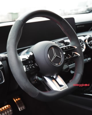 Noleggio MERCEDES-BENZ CLASSE A 45S