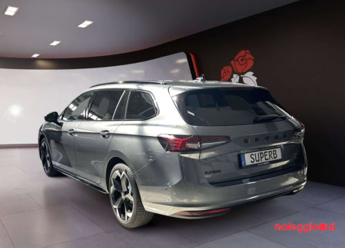 Noleggio SKODA SUPERB NOLEGGIO NO SCORING
