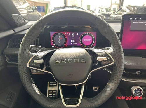 Noleggio SKODA SUPERB NOLEGGIO NO SCORING