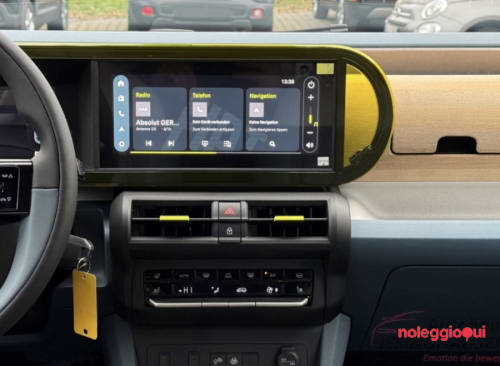 Noleggio FIAT GRANDE PANDE 