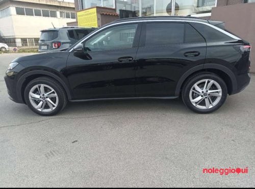 Noleggio VOLKSWAGEN T-ROC NOLEGGIO NON SCORING