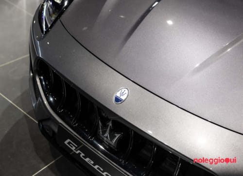 Noleggio MASERATI GRECALE TROFEO NOLEGGIO NO SCORING 