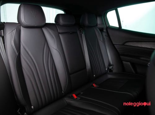 Noleggio MASERATI GRECALE NO SCORING 