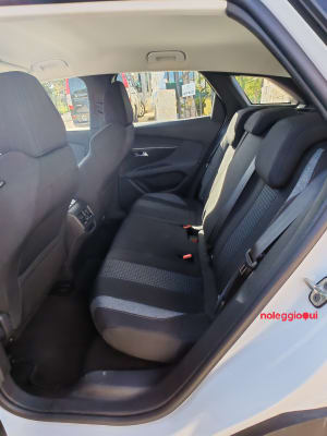 Noleggio Noleggio a Riscatto No Scoring Suv Peugeot: Scopri la 3008