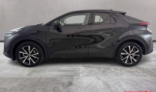 Noleggio TOYOTA C-HR NOLEGGIO NO SCORING