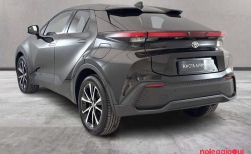 Noleggio TOYOTA C-HR NOLEGGIO NO SCORING