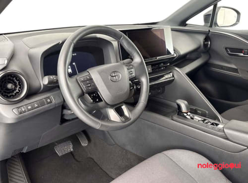 Noleggio TOYOTA C-HR NOLEGGIO NO SCORING