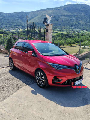 Noleggio Renault Zoe a Riscatto per Segnalati CRIF