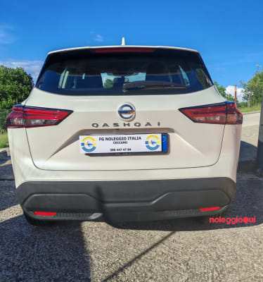 Noleggio Noleggio a Riscatto No Scoring Crossover Nissan: Qashqai 140 cv