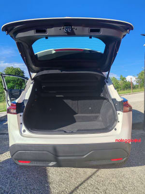 Noleggio Noleggio a Riscatto No Scoring Crossover Nissan: Qashqai 140 cv