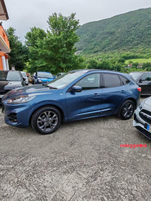 Noleggio Ford Kuga a Riscatto: ST-Line 2022 senza Finanziamento