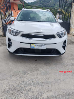 Noleggio LA TUA NUOVA KIA STONIC SENZA SEGNALAZIONI O CONTROLLI BANCARI!