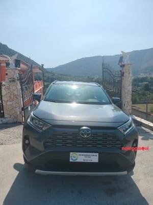 Noleggio TOYOTA RAV4 Full Hybrid Aut. (2022) — PRONTA CONSEGNA! SENZA BUSTA PAGA