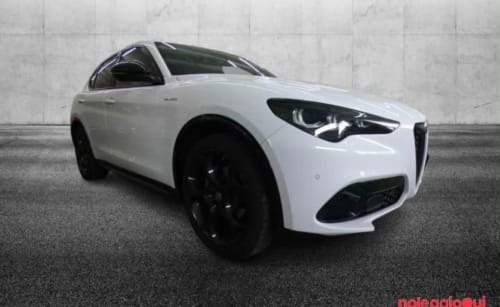Noleggio ALFA ROMEO STELVIO NOLEGGIO NO SCORING