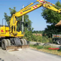Noleggio PW 140 Escavatori Gommati