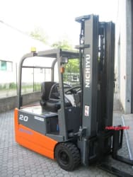 Noleggio Carrello elevatore elettronici e diesel 