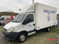 Noleggio furgone IVECO DAILY CENTINATO