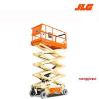 Noleggio PIATTAFORMA SEMOVENTE 3246ES