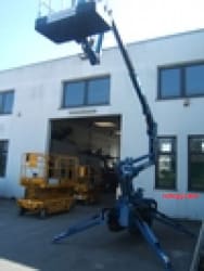Noleggio Piattaforma moto/elettrica a ragno